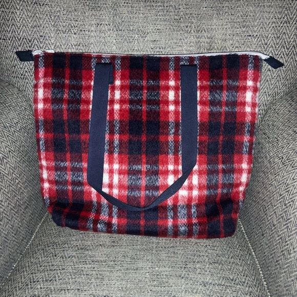 NEW Kavu Montrose Tote in Americana - Picture 4 of 8